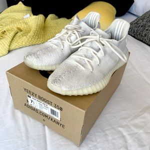 adidas Yeezy Boost 350 V2 (2018) - M 7.5, W 9